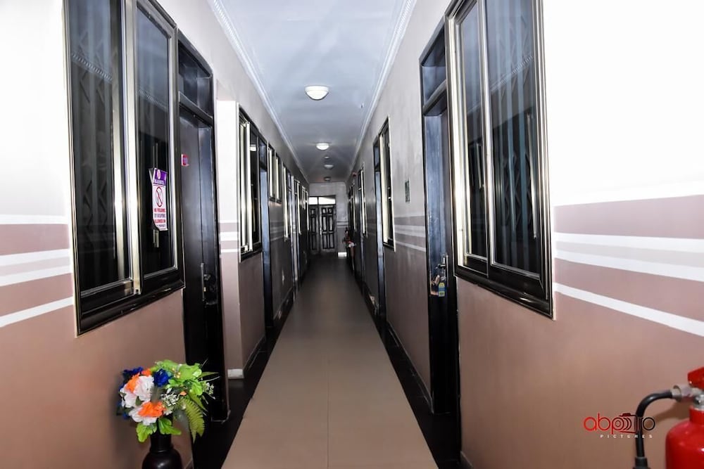 Dikab Hotel — Accra — photo 4