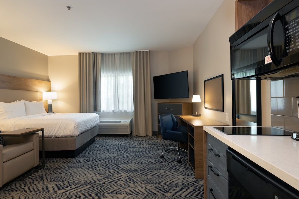 Candlewood Suites Enterprise by IHG - photo 9