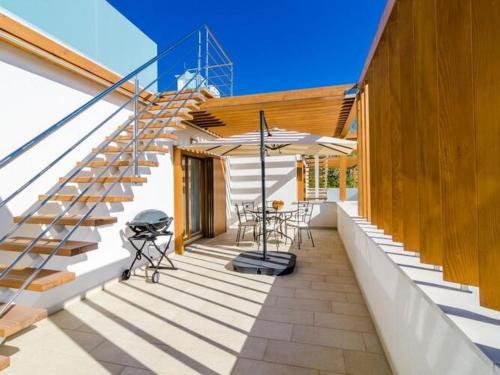 Apartment Lula Superior Two Bedroom Apartment with Balcony and Sea View