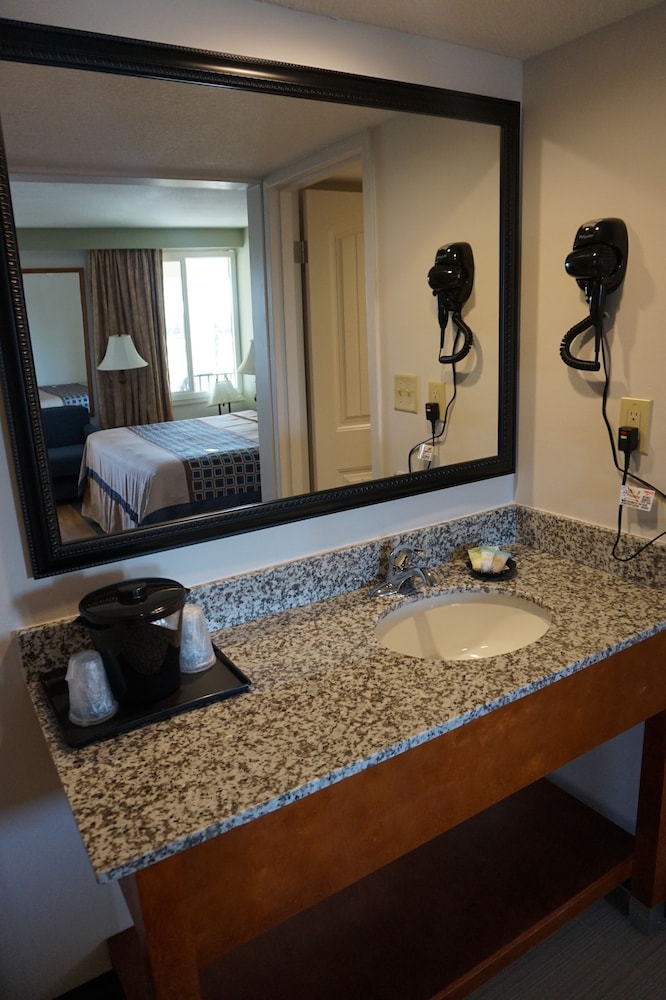 The Smart Stay Inn - photo 30