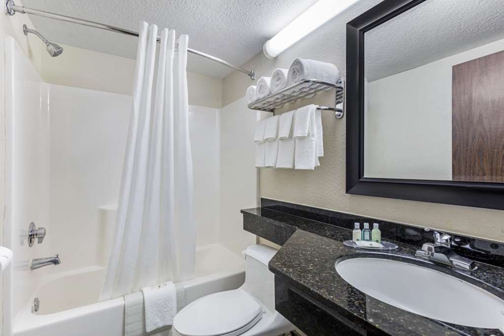Quality Inn Downtown Stuart - photo 20