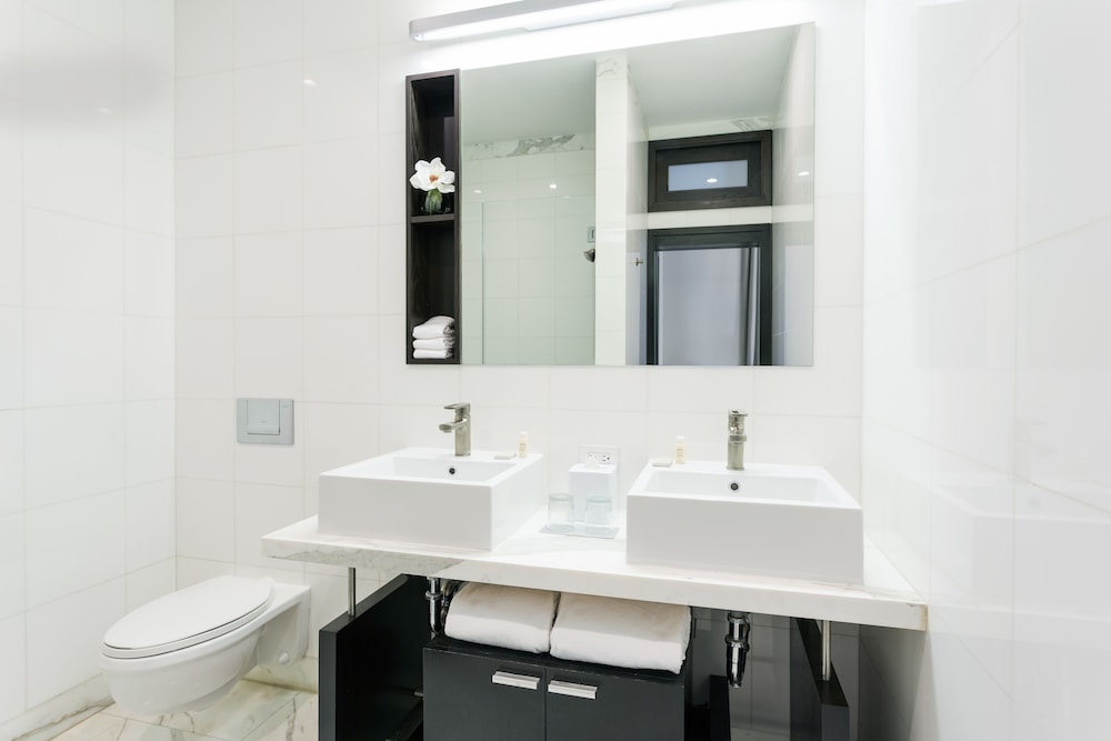 Hotel 57 by LuxUrban - photo 50