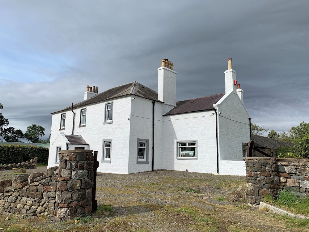 Ryehill with Fishing — hotel in Sanquhar