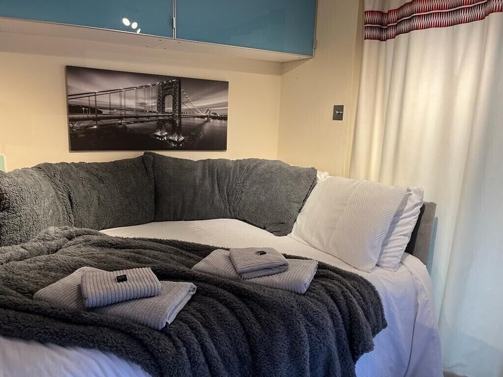 Studio Annex — 4-Star Luxury Hotel in Cottenham, United Kingdom