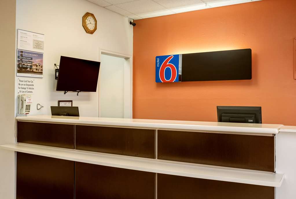 Motel 6 Albert Lea MN - photo 16