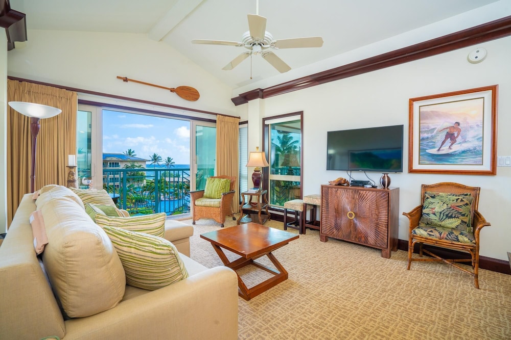 Waipouli Beach Resort E 406 - photo 8