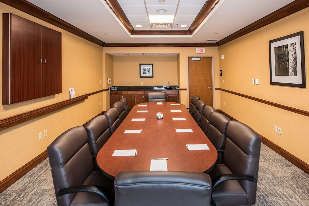 Hampton Inn Presque Isle Maine - photo 60