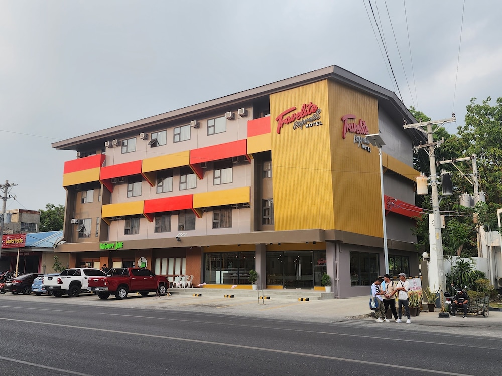 Travelite Express Hotel La Union in San Fernando, Philippines