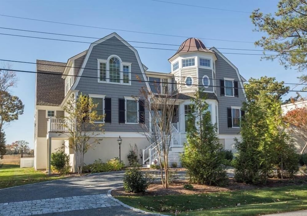 Anchor Road 81 in Rehoboth Beach, United States