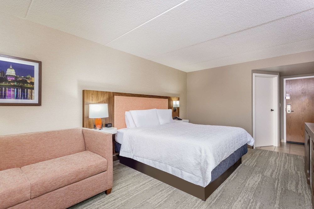 Hampton Inn Harrisburg East - photo 26