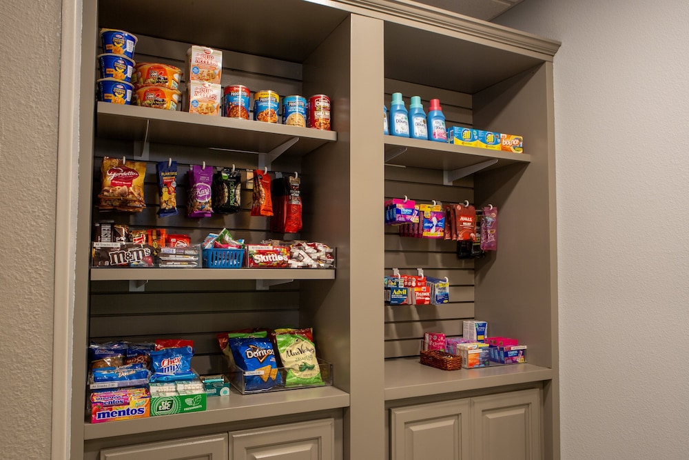 Holiday Inn Express & Suites Sioux City Southern Hills by IHG - photo 65
