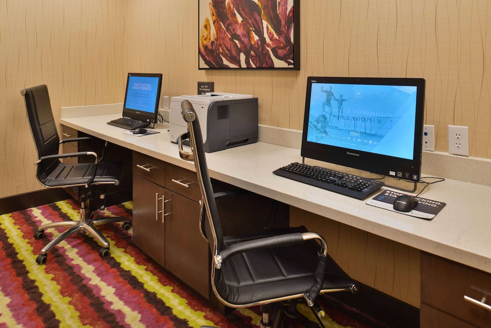 Hampton Inn & Suites Dallas Market Center - photo 68