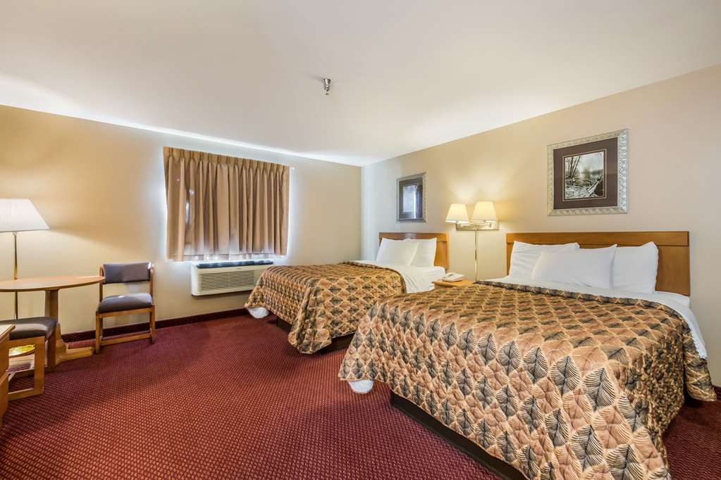 Econo Lodge Rice Lake - photo 10
