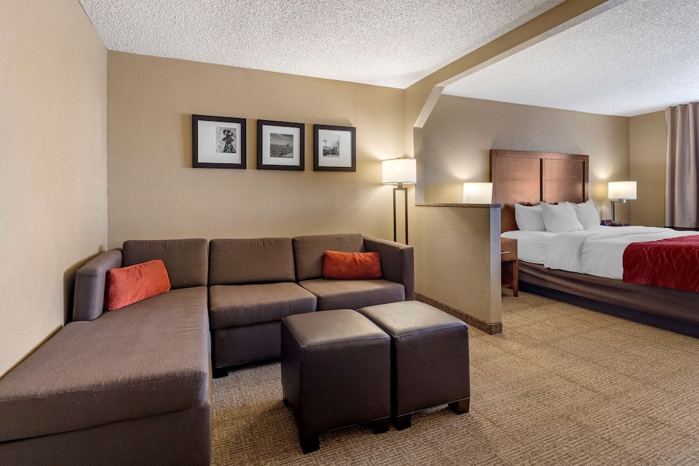 Comfort Inn & Suites Hays I 70 - featured photo