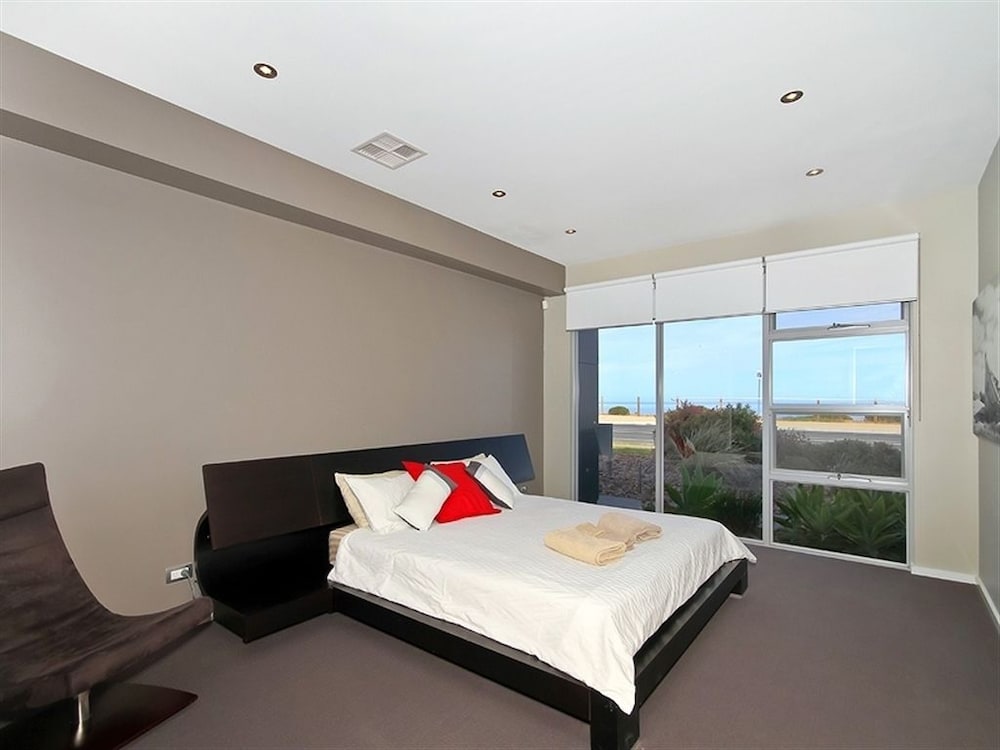 Ocean 180A — Adelaide — photo 5