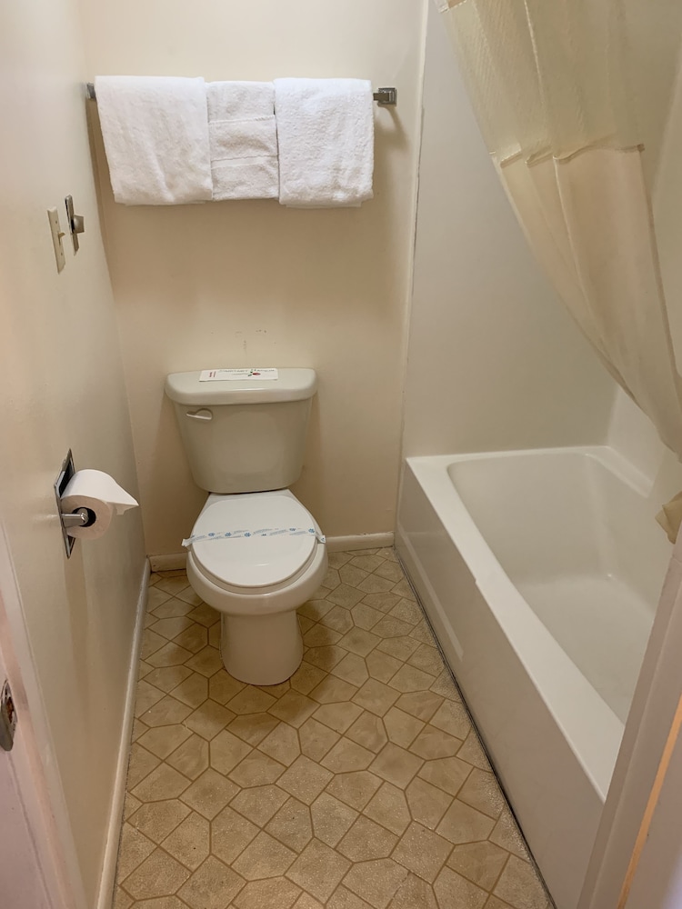 Travelodge by Wyndham Cedar City - photo 28