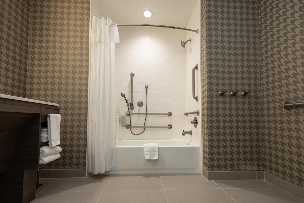 Home2 Suites by Hilton Hammond LA - photo 26