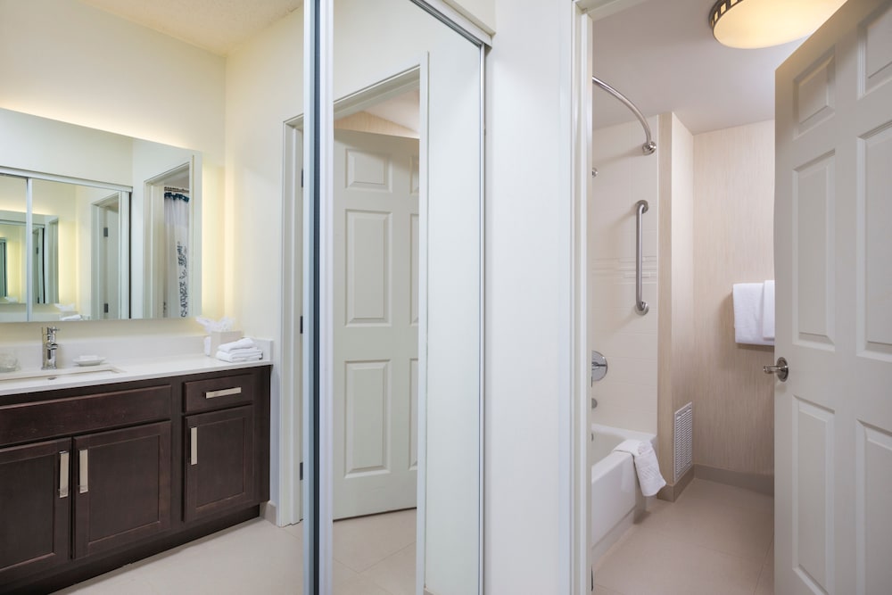 Residence Inn By Marriott Minneapolis Downtown - photo 14