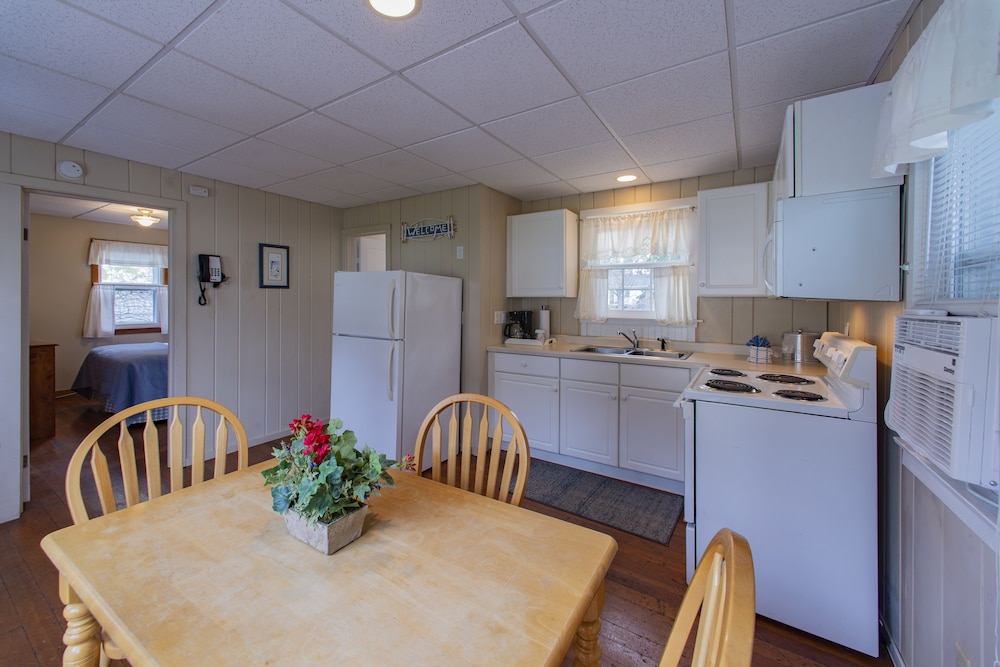 Edgewater Resort - photo 60