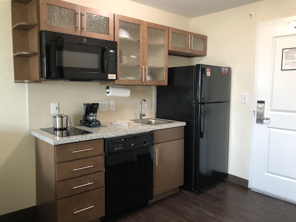 Candlewood Suites Panama City Beach Pier by IHG - photo 34