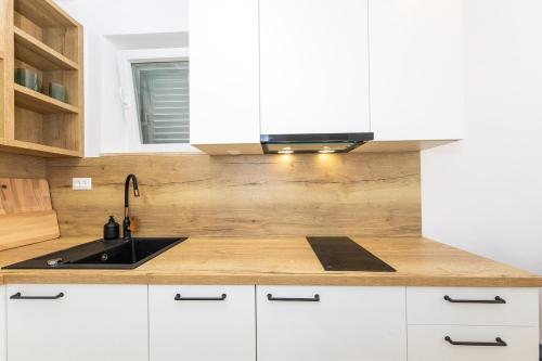 Apartment M