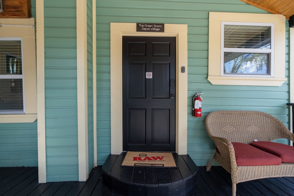 Depot Village - photo 80