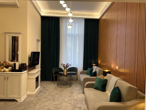Apartment Deluxe Bucharest Downtown — 4-Star Luxury Hotel in Bucharest, Romania