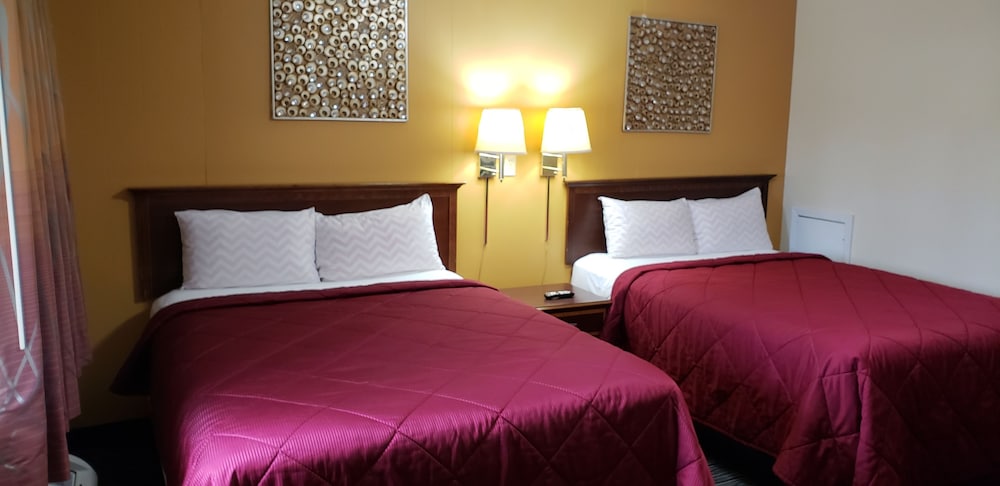 Super 7 Motel Sedalia - photo 2