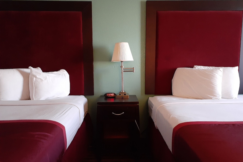 Howard Johnson Inn Salina Kansas - photo 5