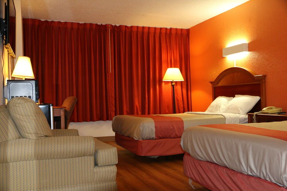 Motel 6 Tulsa Airport - photo 8