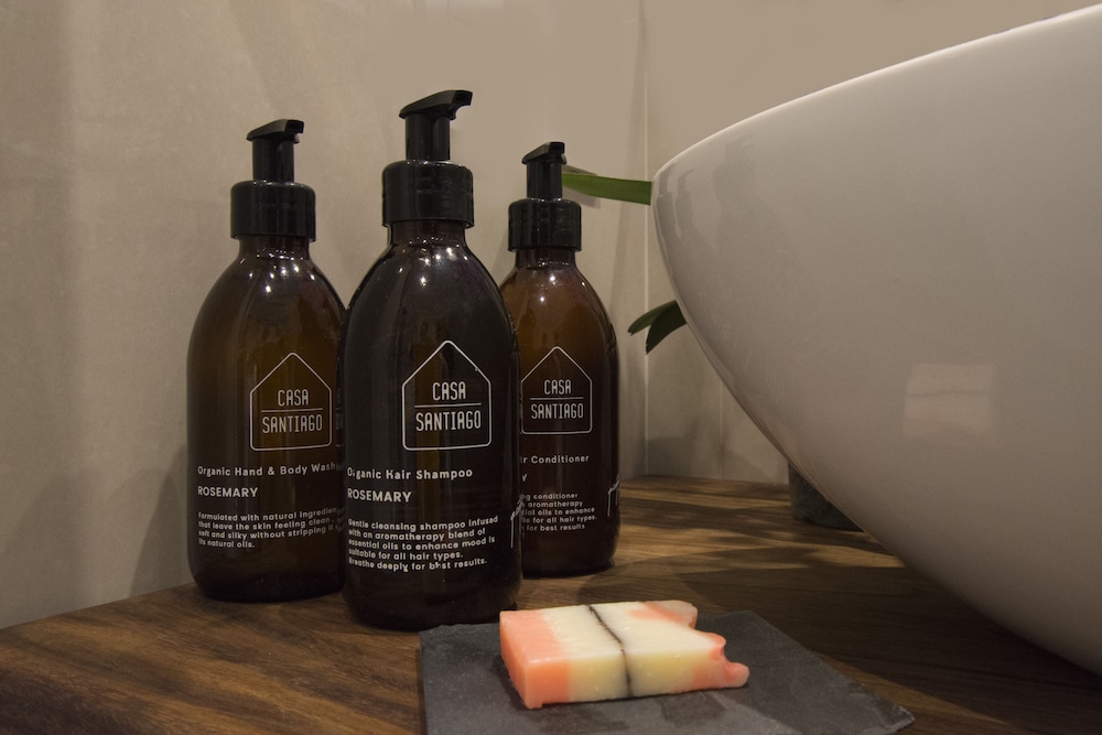 Bathroom amenities