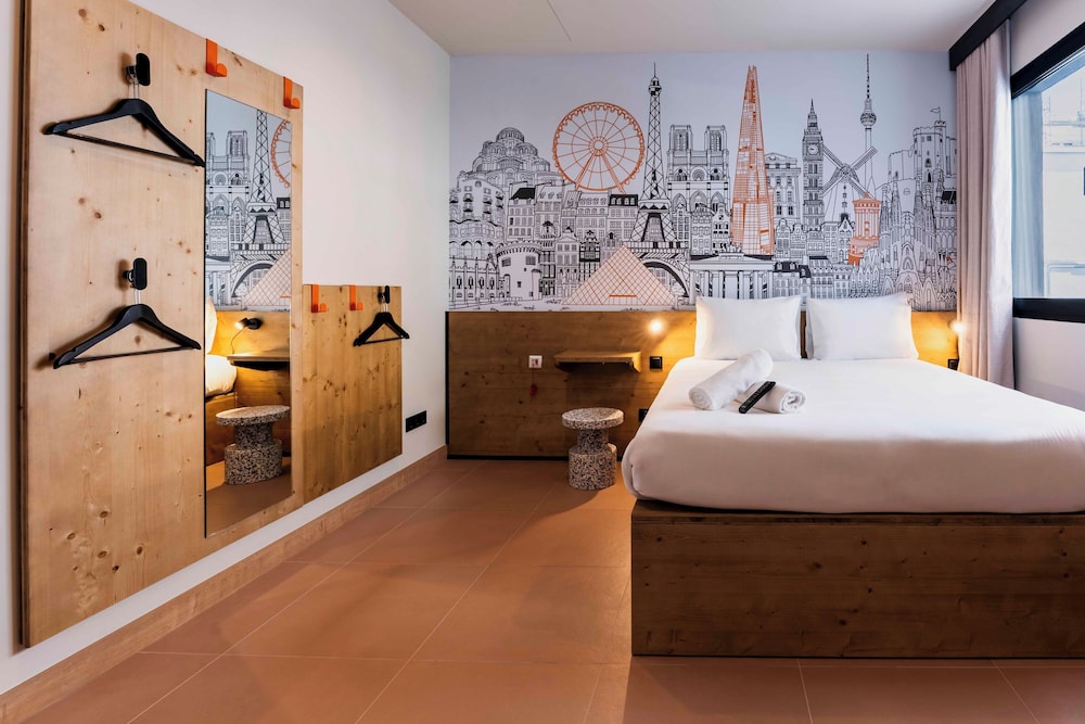 Lemon Tree - carbon neutral hotel in Trogir