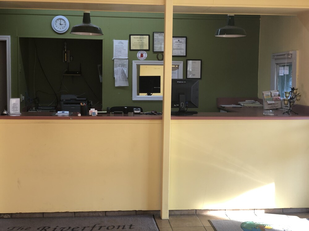 Relax Inn Guin - photo 3