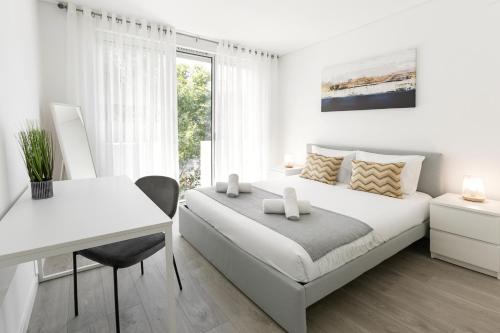 Blissful Beach Getaway — 4-Star Luxury Hotel in Nazare, Portugal