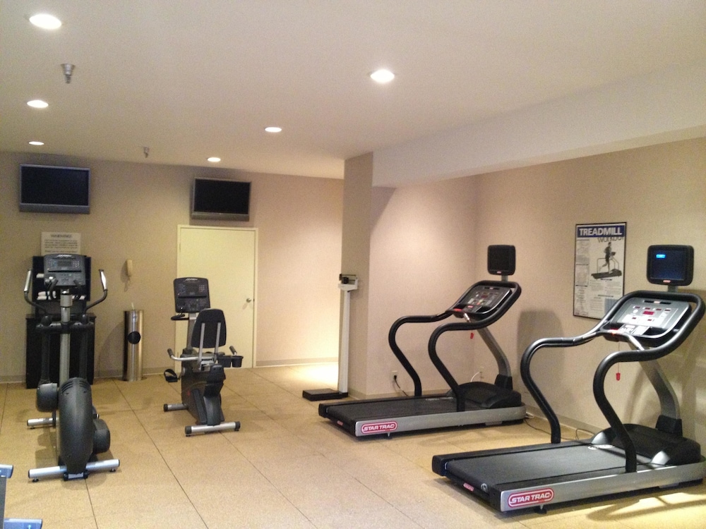Holiday Inn Express Simi Valley by IHG - photo 31