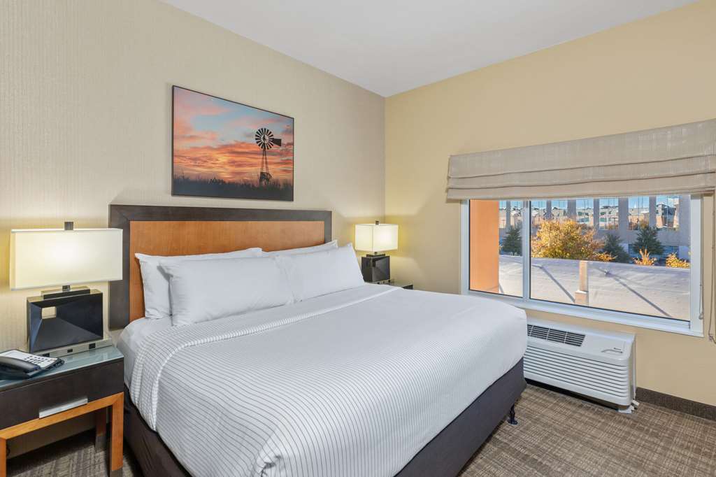 Cambria Hotel Plano Frisco - photo 37