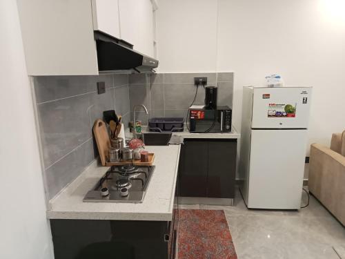 Cozy Modern 1BR Apt in Lavington Kilimani