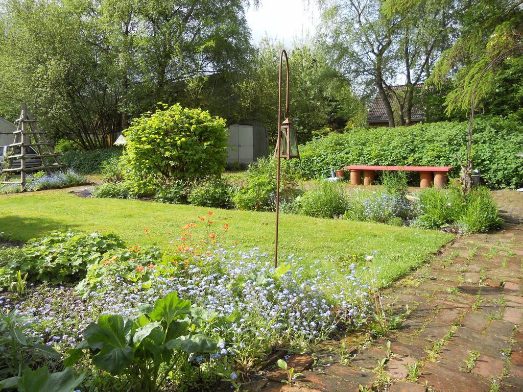 Rustherberg - carbon neutral hotel in Valthermond