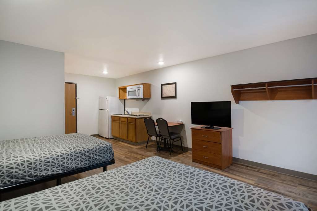 WoodSpring Suites Columbia Fort Jackson - photo 13