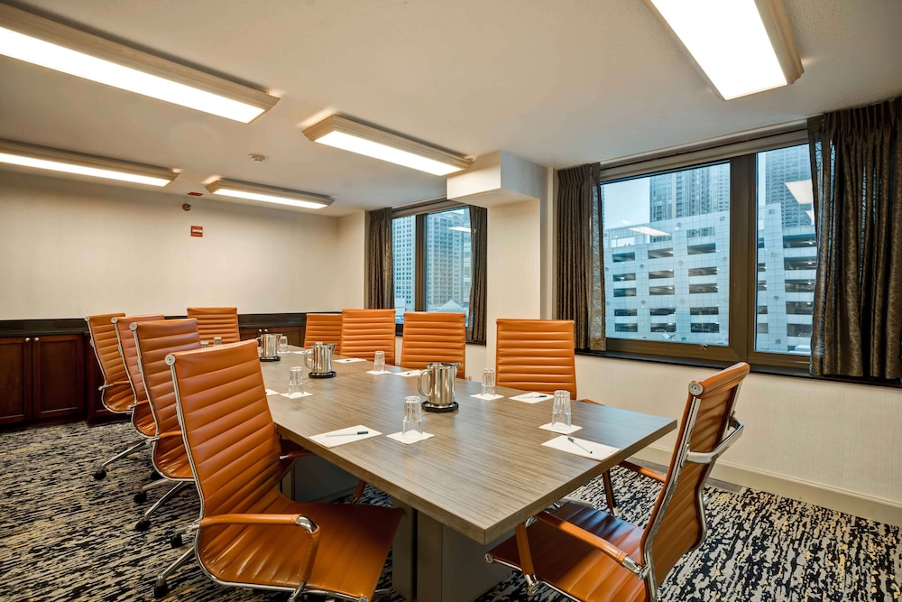 Homewood Suites by Hilton Chicago Downtown - photo 40