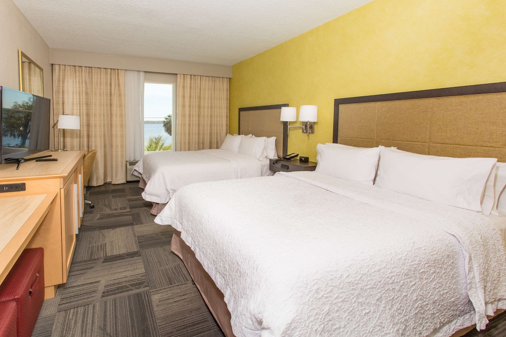 Hampton Inn Palatka - photo 7