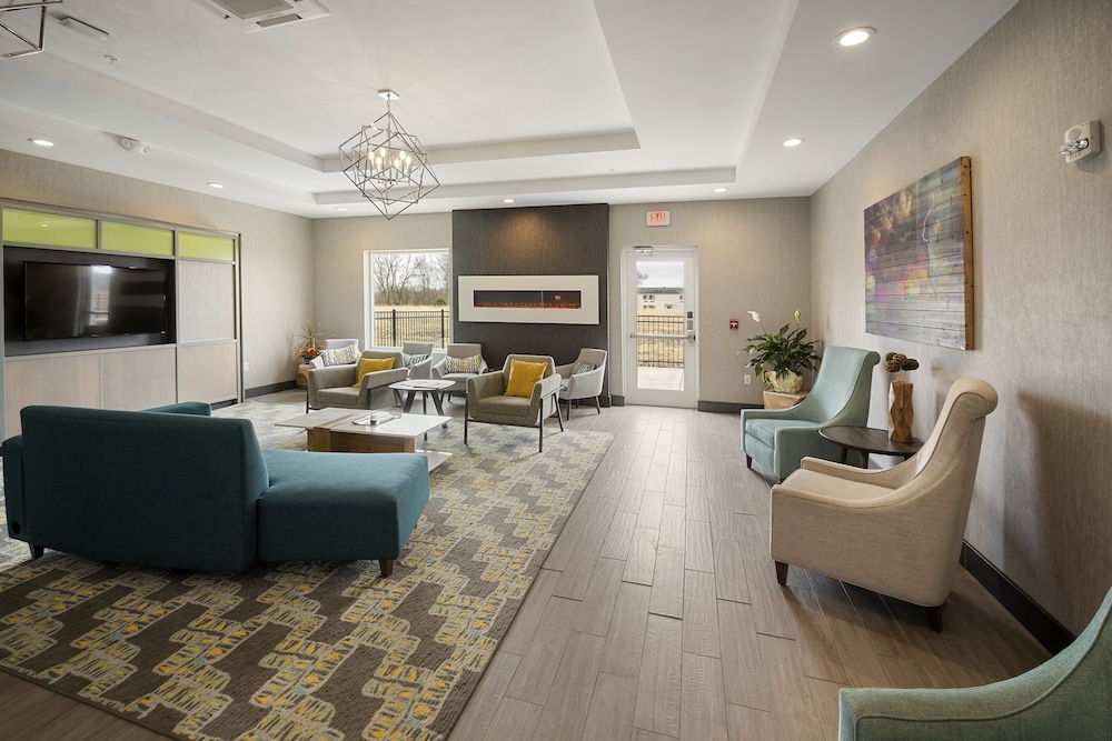 Holiday Inn & Suites Decatur Forsyth by IHG - photo 62