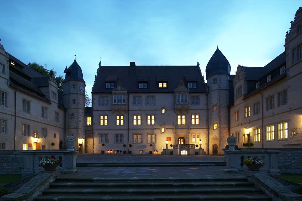 Schlosshotel Münchhausen — Aerzen — photo 4