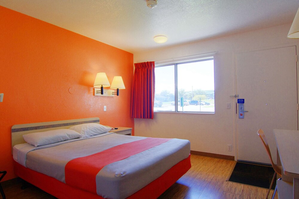 Motel 6 Rapid City SD - photo 3