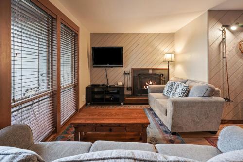 Seventh Mountain 1123 - carbon neutral hotel in Bend