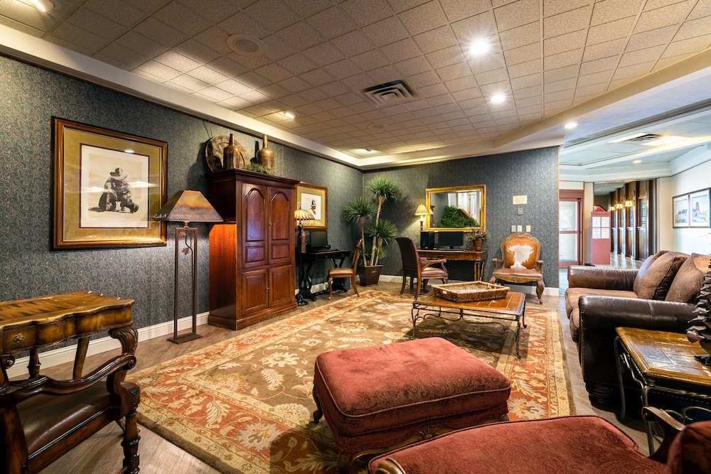 Grand Vista Hotel - photo 33