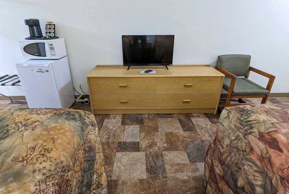 Travelodge Inn & Suites by Wyndham Deadwood - photo 19