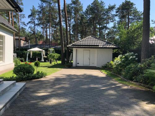 Villa Muusa with a cozy sauna swimming pool and large beautiful garden
