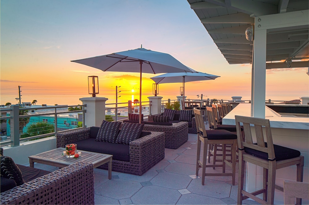Berkeley Beach Club - photo 23