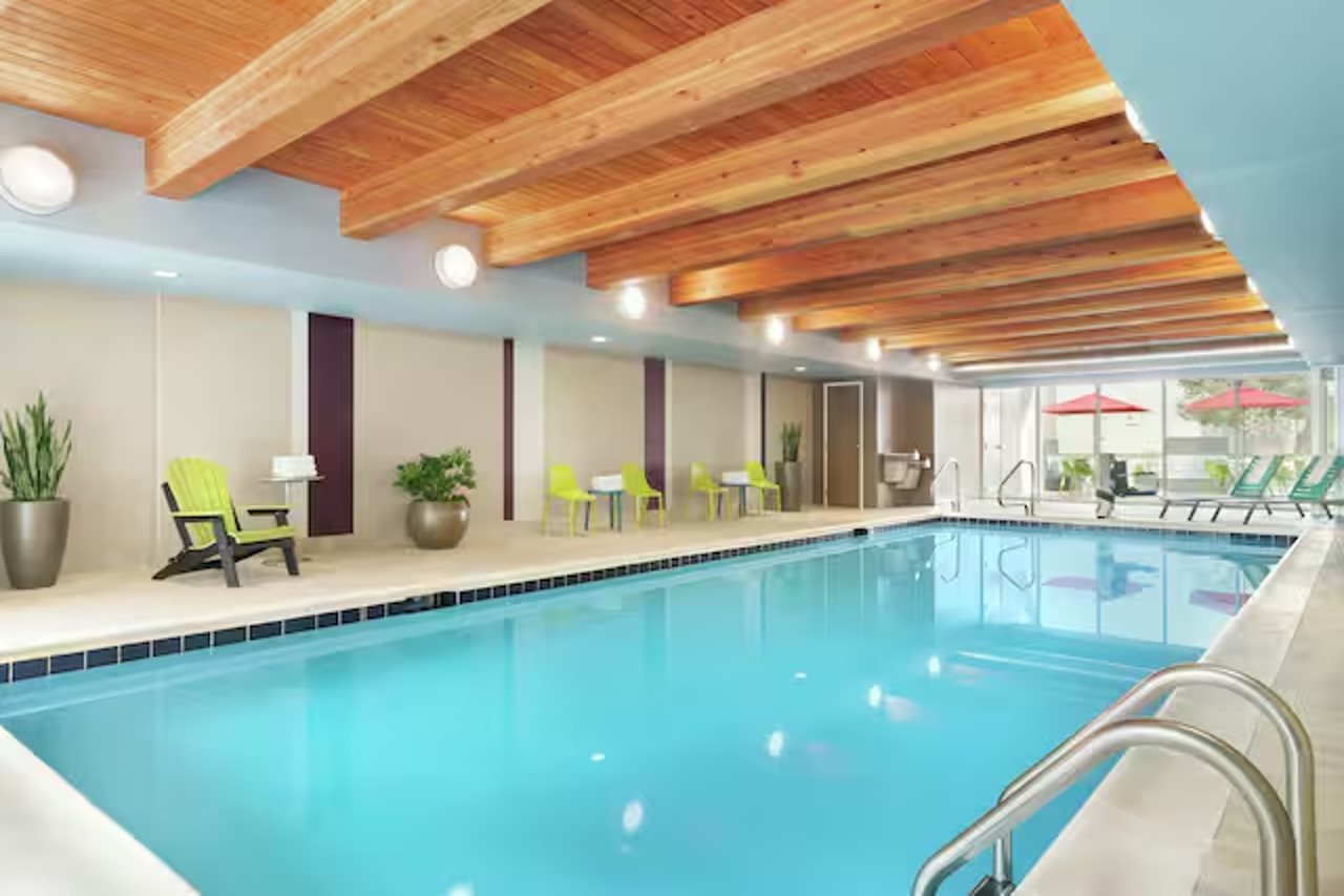 Home2 Suites by Hilton Camarillo - photo 8